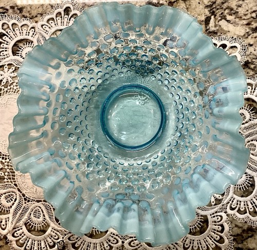 Vtg Large Fenton Aqua Opalescent Hobnail Glass 11 1/4” Ruffled Bowl. Gorgeous! - Picture 4 of 9