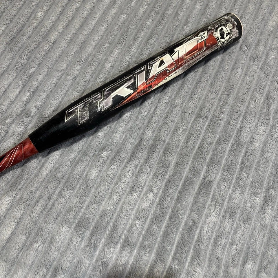 Bate de Softbol Edición Especial Balística Miken 4 The Fallen Vortex Tridad3 34" 28º Foto 4 de 4