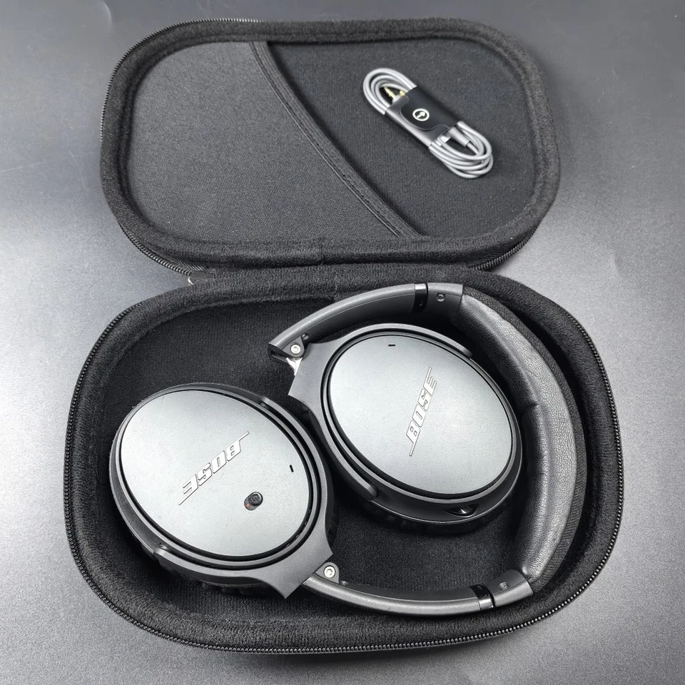 Auriculares con cancelación de ruido Bose QuietComfort 25 QC25 con cable negros usados Foto 4 de 4