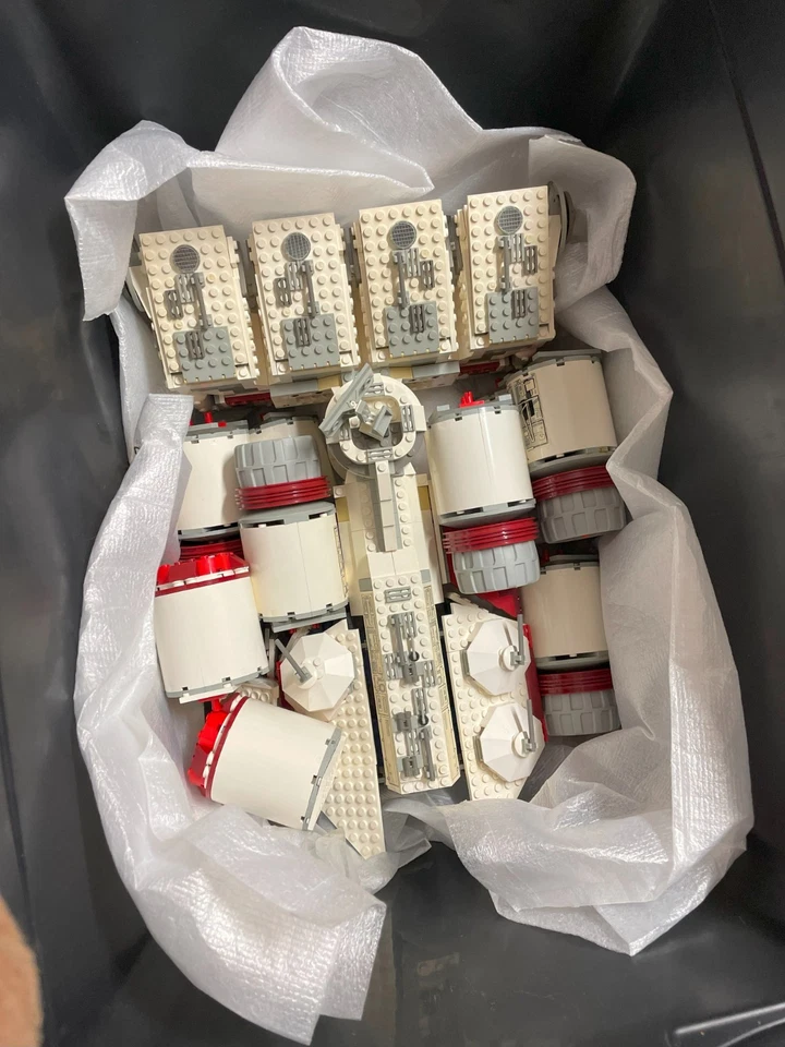 Lego Star wars 10019 Rebel Blockade Runner - Photo 3/3