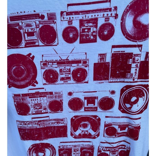 Kenneth Cole retro NWOT White tee with red stitching 80’s Case Cassette Tape XL - Picture 5 of 5