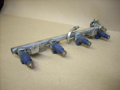 FUEL RAIL 058133681B VW FOR VW PASSAT OR AUDI A4 1.8 PETROL FUEL RAIL 058133681B VW FOR VW PASSAT OR AUDI A4 1.8 PETROL
