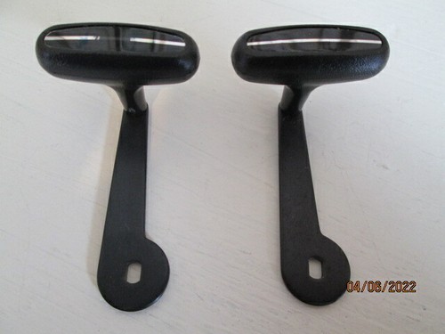 Handle for a Zebco 20/20 Fishing Reel. NEW - Picture 2 of 3