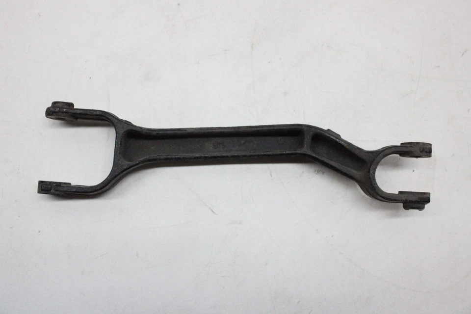 2011 VOLVO XC90 LOWER CONTROL ARM REAR RIGHT OEM 03-14 - Image 2 of 4