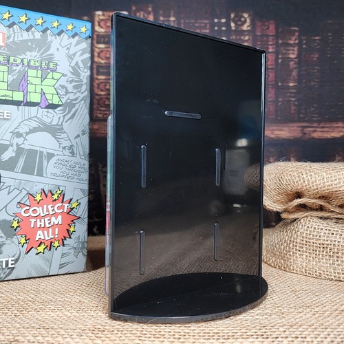 Marvel The Incredible Hulk Standee - Modellino in plastica esclusiva Loot Crate in confezione - Foto 17 di 22