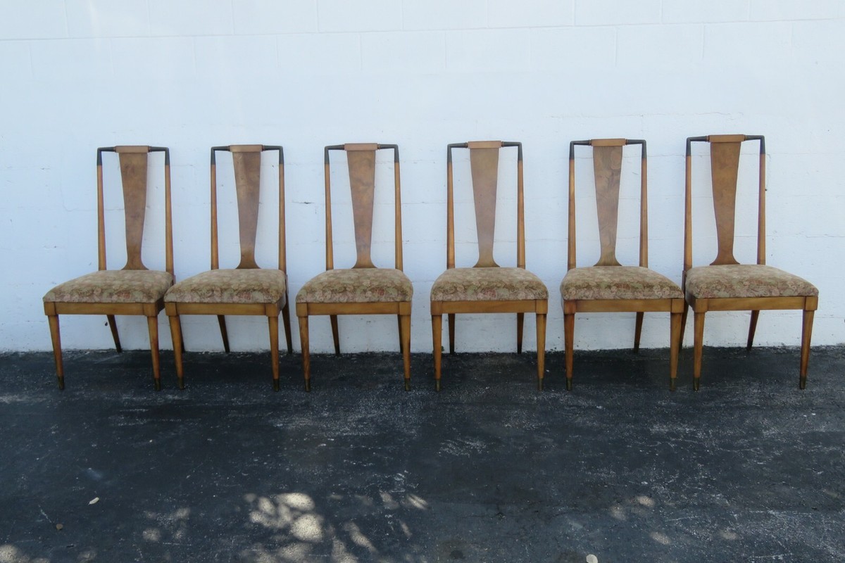 Mid Century Modern Set of Dining Table Six Chairs and Two Leaves 2467