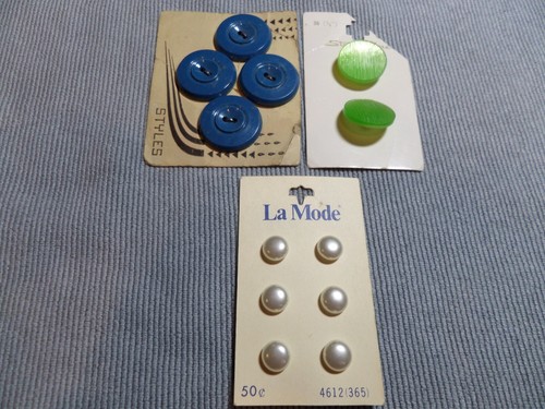 238 Vintage Plastic Celluloid Buttons 53 Original Cards Various Sizes Colors - Picture 15 of 20