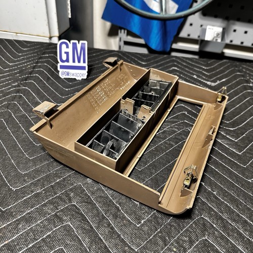 88-94 OBS Chevy GMC Truck BROWN Center Dash Bezel Vent OEM GM C/K C1500 Stereo - Picture 15 of 17
