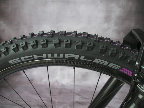 VELOMONT Electric Mountain Bike eMTB - Carbon Fibre, Full Suspension - Picture 13 of 15