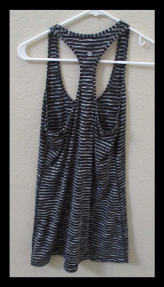 Xersion Ladies Racerback Top Fitted Black & White Stripe Size M - Image 2 of 2