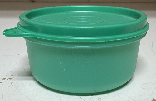 VTG Tupperware Snack Bowl 7oz Serving Toucan Teal W/ Lid Mini Container 1321-16 - Picture 2 of 8