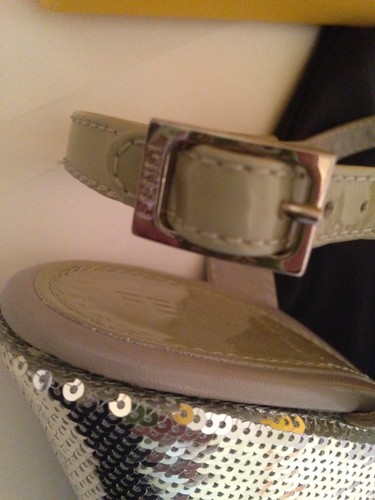 NIB$600 FENDI Sequent silver Platform Sandals Size 8.5 - 第 4/11 張圖片