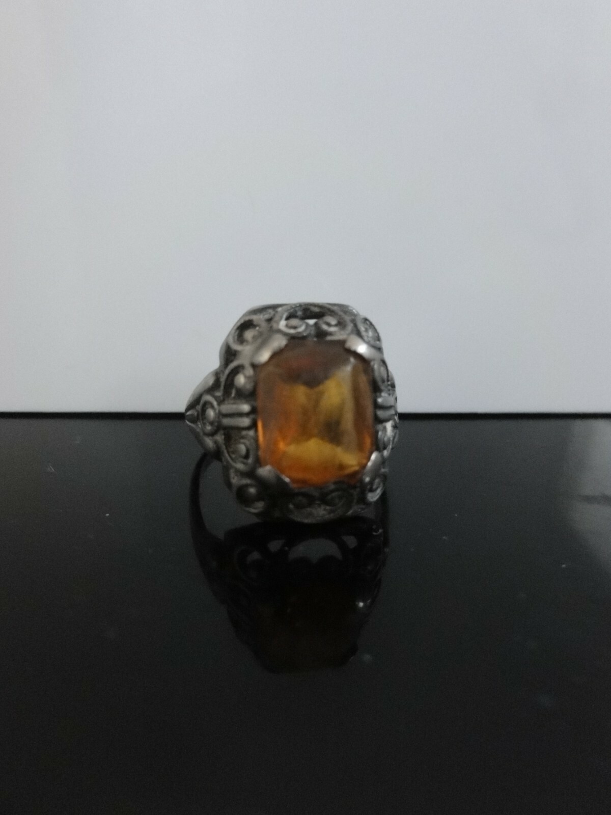 Picture 4 of 9