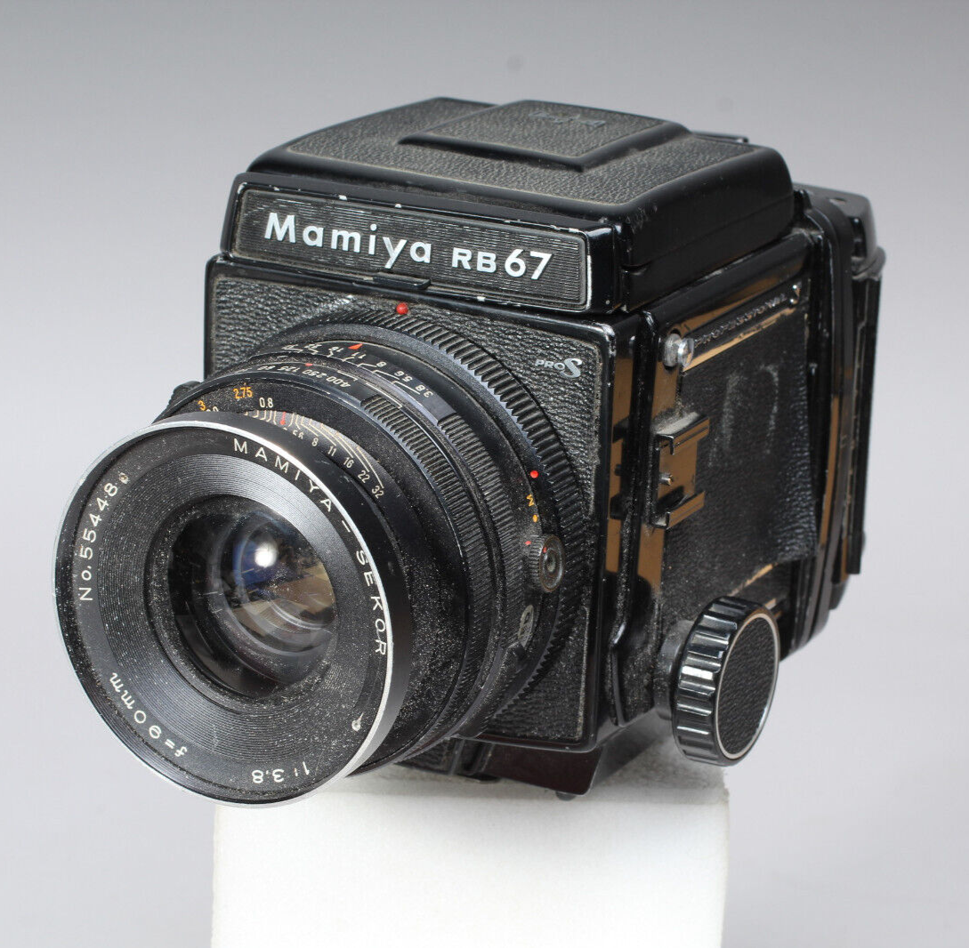 【美品】Mamiya RB67 PRO S+90mm F3.8 完動品 #n1 Mamiya RB67 Professional S & 90mm F3.8（A Guide to the