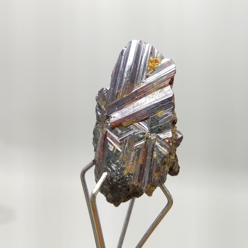 Small 41 Pcs Lot Of Small Sizes Sagenite Var Rutile On Hematite Crystals, 57.9g - Picture 5 of 23