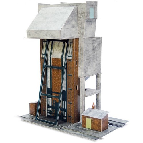 Superquick Coaling Tower, Ready-Made, "00" model diorama. Loco Depot.