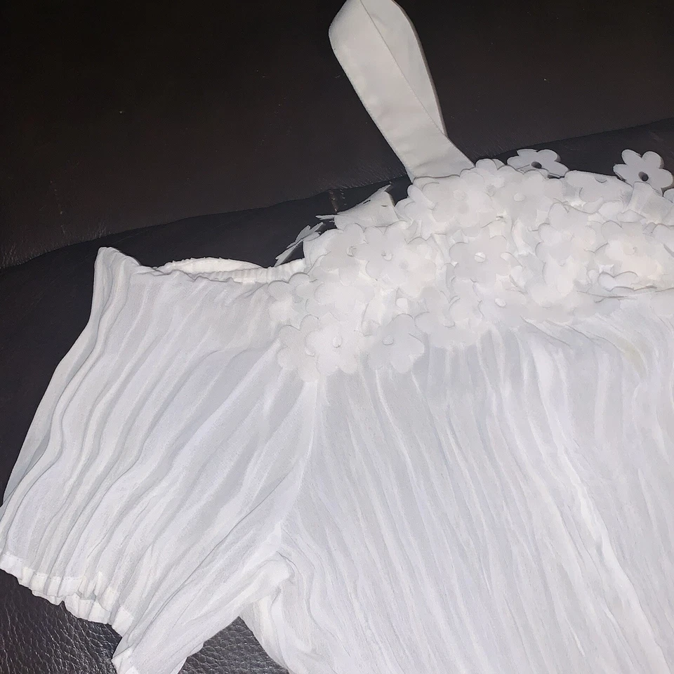 Top vintage Kaelyn Max II talla 3X blanco transparente adornado con flores hombro frío Foto 4 de 4