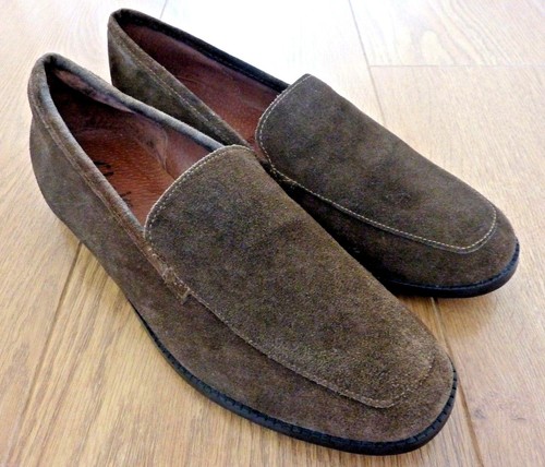 Clarks Ladies Green Suede Flat Slip on Loafer Shoes Size UK 6.5 EU 40.5 Narrow  - Picture 1 of 12