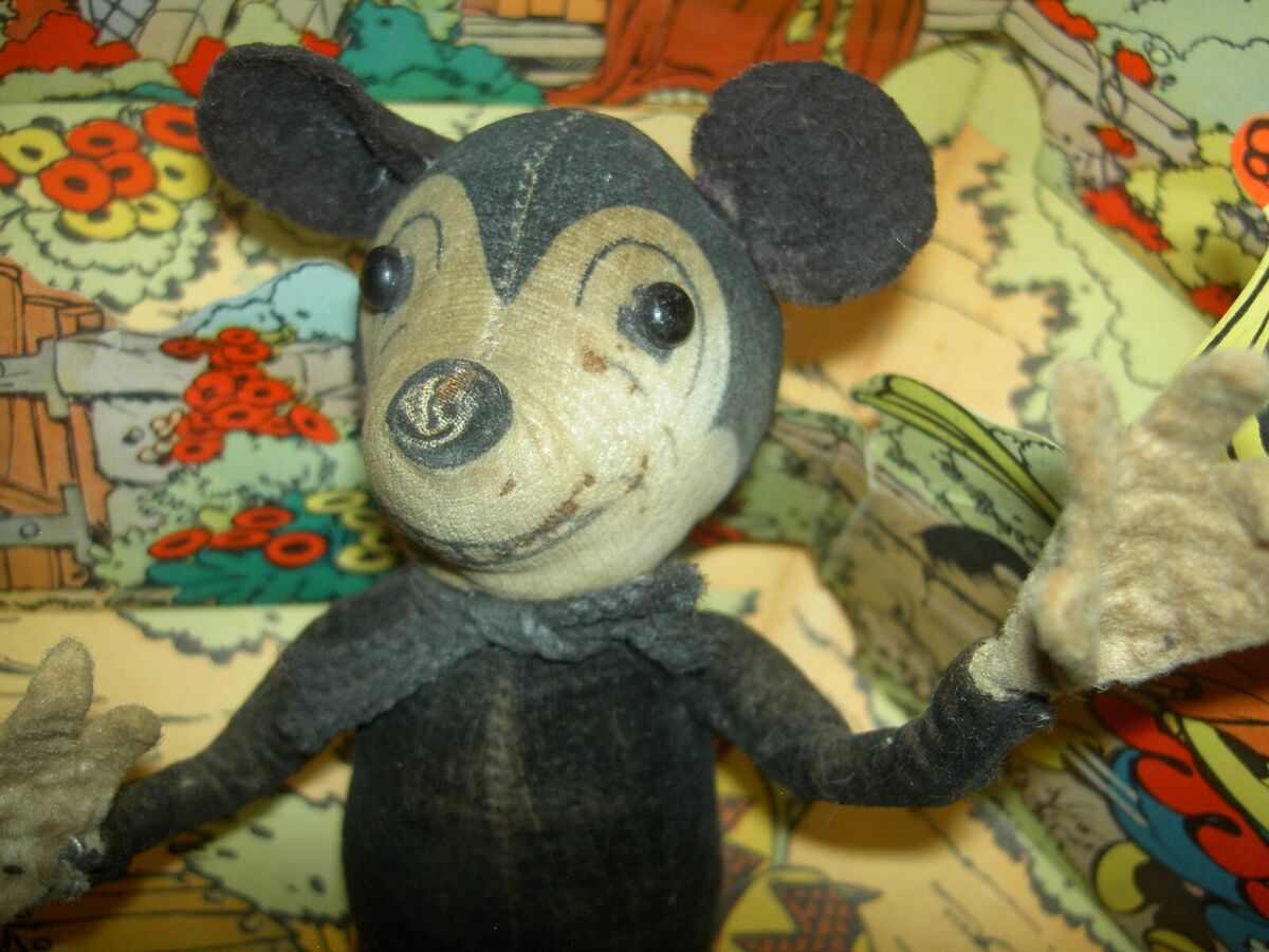 Extremely RARE, 1930s signed, Dean's Rag Co. velvet Mickey Extremely RARE, 1930s signed, Dean's Rag Co. velvet Mickey