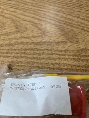 Lot Of 2 Amphenol Circular MIL Spec Connector M83723/76W1404Y 30 Days Warranty - Picture 2 of 4