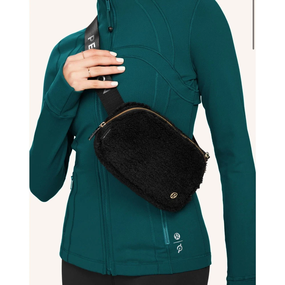 LULULEMON Everywhere Fleece Belt Bag for Women and Men