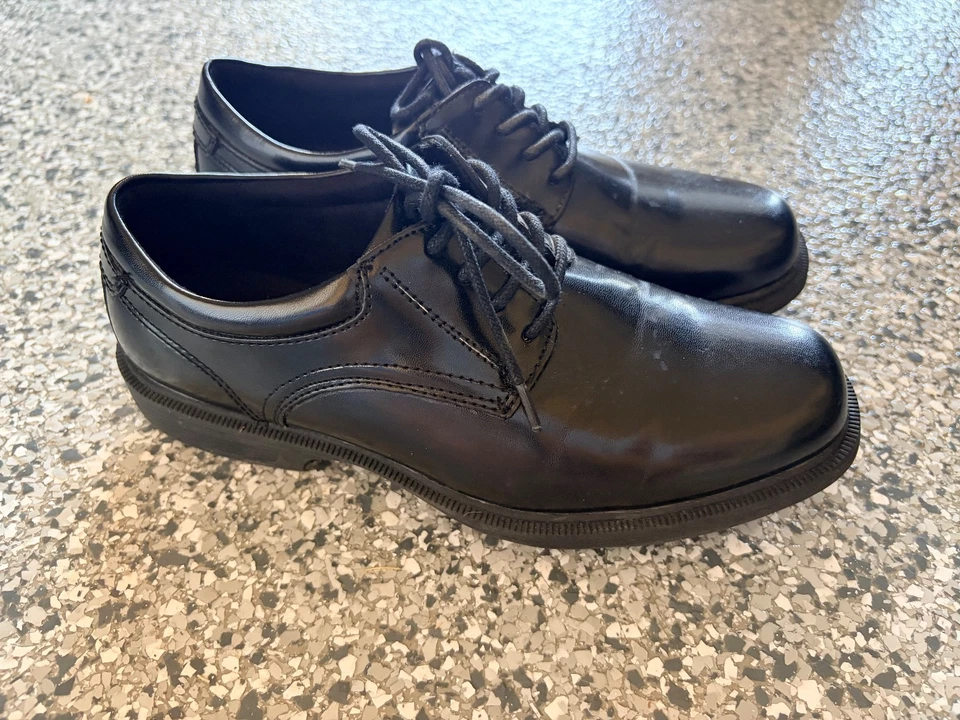 Zapatos de vestir negros de espuma viscoelástica para niños - talla 5 Foto 3 de 4