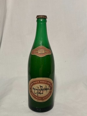 c1930s Black Horse Ale Dawes Black Horse Brewery Montreal, Canada Bottle