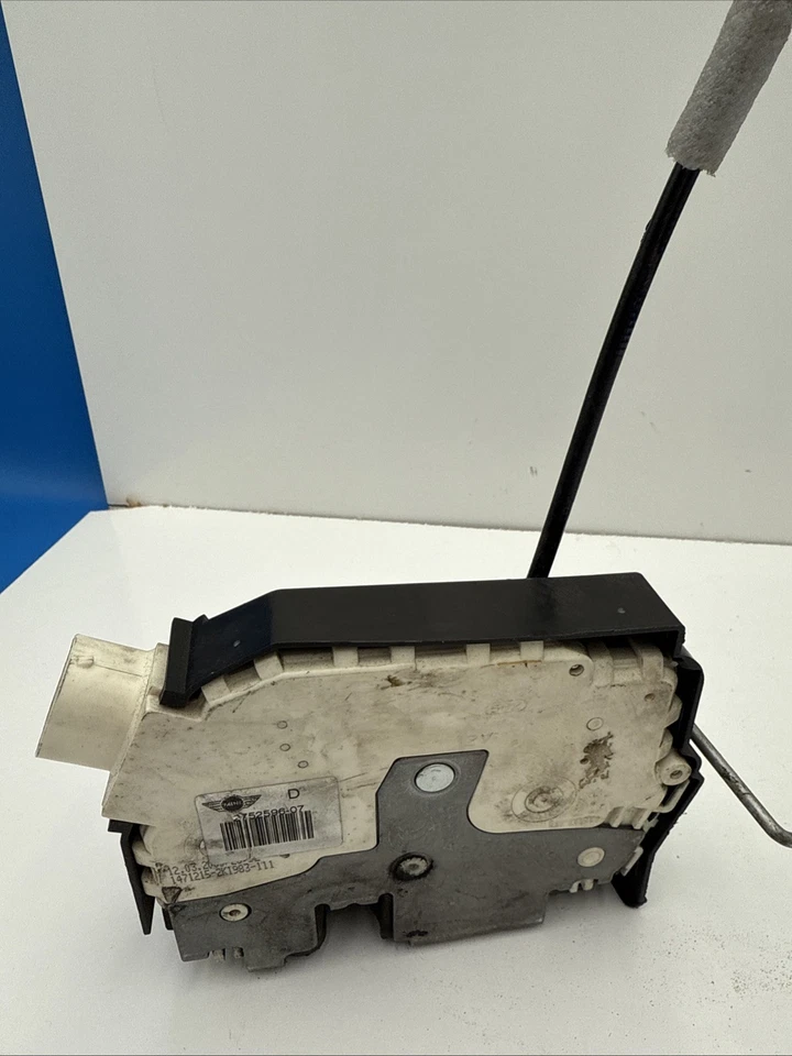 Mini Cooper 2009 pasajero delantero derecho cerradura pestillo actuador 275259607B204-29 Foto 2 de 4