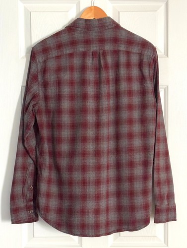 J. Camisa manga larga CREW de franela a cuadros roja/gris borgoña para hombre talla M - Imagen 2 de 8