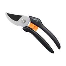 Image of Fiskars Solid Pruner Bypass P121 FSK1057160