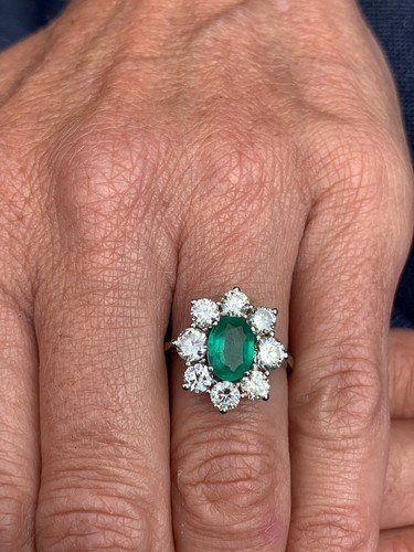Platinum diamond 1.70ct natural emerald 1.20ct cluster ring 5.1 grams - Picture 7 of 7