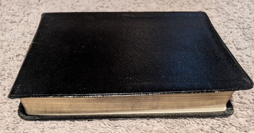 Thompson Chain-Reference Bible NIV Red Letter Black Bonded Leather Smyth Sewn - Picture 4 of 24