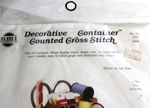 Needlemagic Sewing Counted Cross Stitch Kit Decorative Container 1557 VTG - Picture 3 of 5