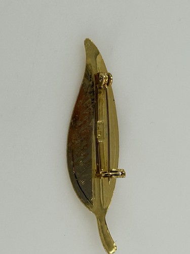 Modern Gold Tone Polished Textured Leaf Brooch Pin Womens Jewelry 2 Inch - Picture 4 of 6