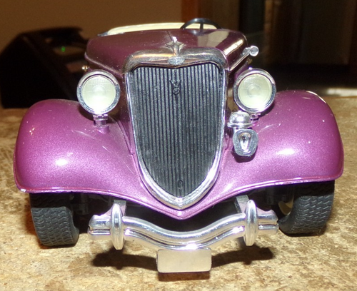 1/19 solido 1934 ford purple roadster broke windshield nice used - Zdjęcie 2 z 6
