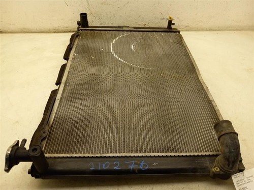 06-09 LEXUS RX400H 3.3L 4WD AT RADIATOR ASSEMBLY - Picture 2 of 12
