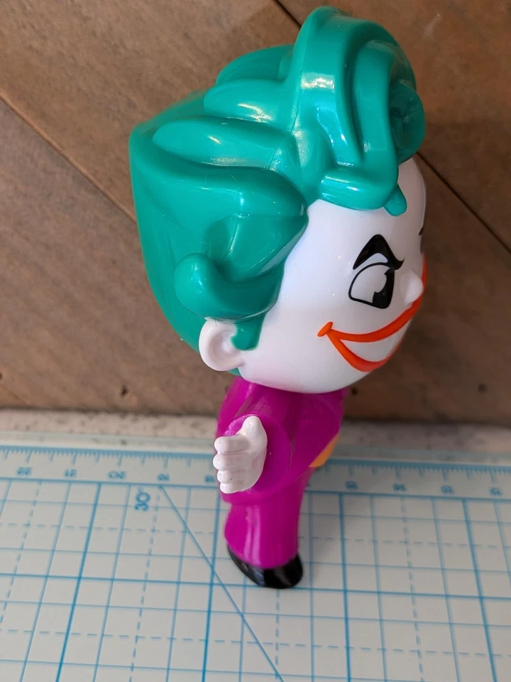 Figura de 3" Burger King DC Justice League The Joker 2024  Foto 4 de 4