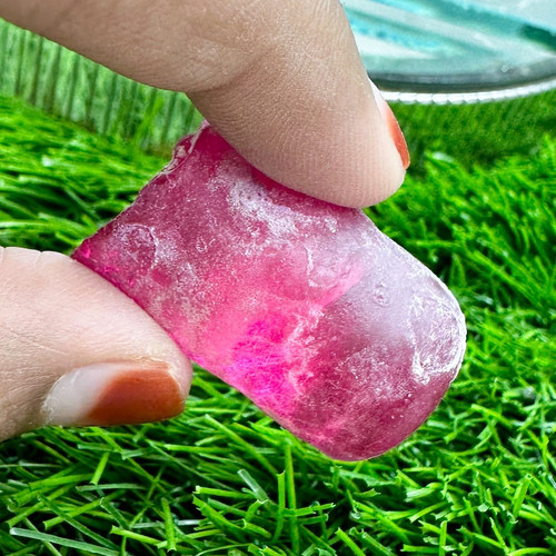 LAB CREATED 15.78 CT EXCELLENT RUBY CHATHUM #5 ROUGH CORUNDUM (Half Boule) GEMS - Picture 2 of 3