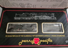 Bachmann Spectrum HO Scale 4-6-2 Penn K-4 Steam Engine with Tender