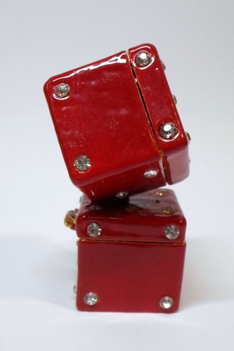 Vintage RED DICE DOUBLE TRINKET BOX Enamel with Rhinestones by WORK OF ART 2.5" - Picture 2 of 10