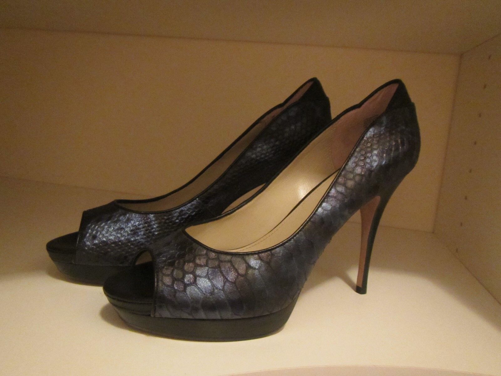 Classiques Entier Women's Size 10 M bluee High Heels Open Toe Snakeskin Style Classiques Entier Women's Size 10 M bluee High Heels Open Toe Snakeskin Style