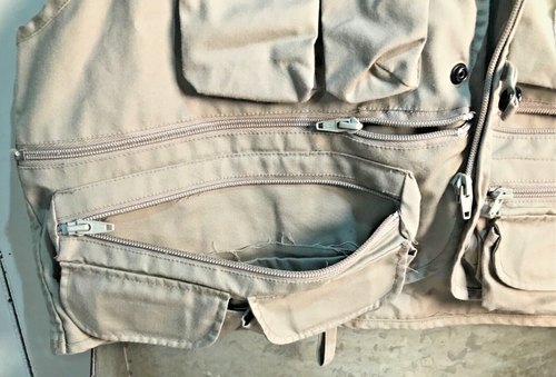 Woodfield Fly Fishing Vest Women Sz Lg Men M Tan Khaki Lots of Pockets Unused - Picture 5 of 10