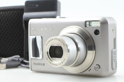 ⏯️ *Rare 1GB XD Card & CCD* Fujifilm FinePix F31fd Silver Compact Digital Camera