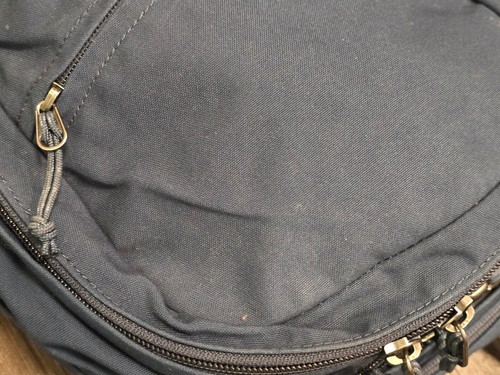 Fjallraven Räven 20 Backpack- Navy - School Travel Work Laptop Sleeve - Unisex - Picture 3 of 9