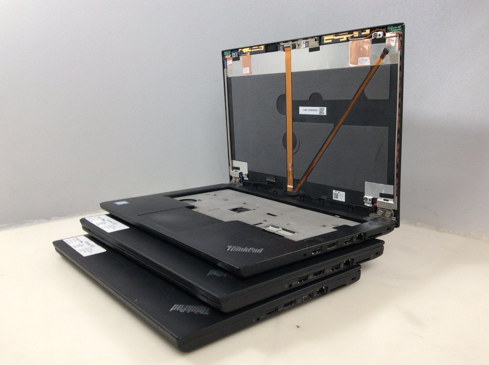 Lenovo T470 4GB RAM i5-7200U FOR PARTS! - Picture 7 of 9