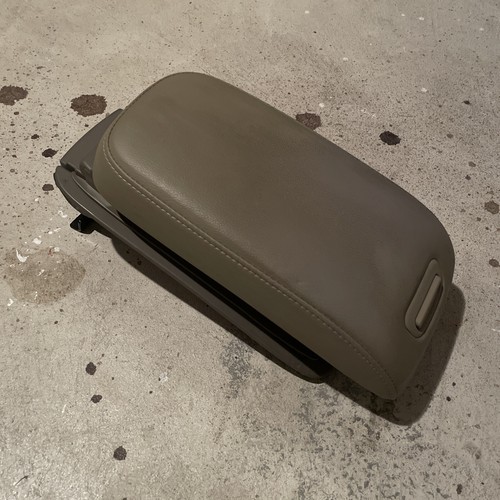 2000-2004 Infiniti I30 I35 Center Console Lid Armrest Cover Storage Beige OEM - Picture 3 of 6