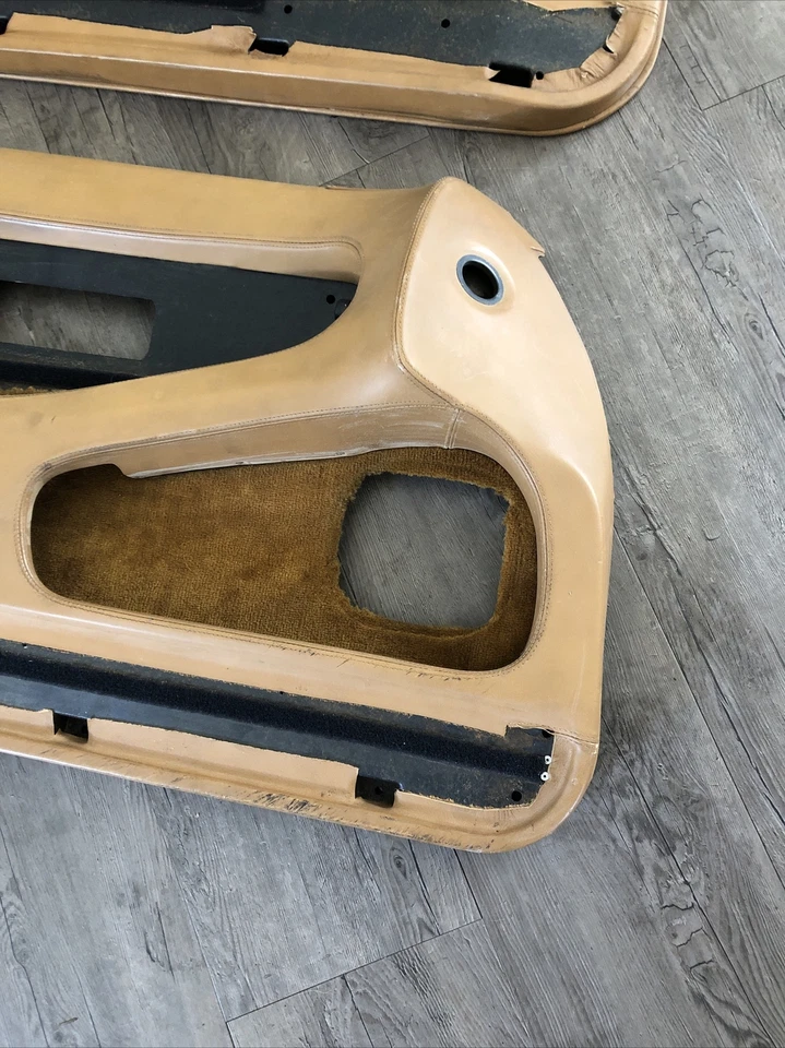 **NO SE ENVIARÁ** Paneles DESNUDOS para puertas Chrysler TC Maserati. Foto 2 de 4