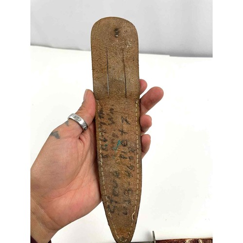 VTG Colonial Fixed Blade Hunting Buck Knife Plastic Handle Leather Sheath Elk - Picture 6 of 14