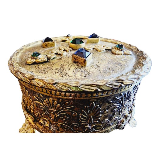 Stunning Early Gilt Bronze Faceted Casket Box with Bezel Set Glass Stone (A1753) - Picture 5 of 8