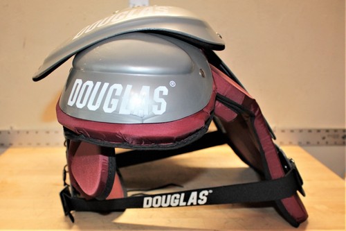Douglas Nitro QB2XL Football Shoulder Pads 21"-22' Size 2XL Red/Grey - Picture 4 of 10